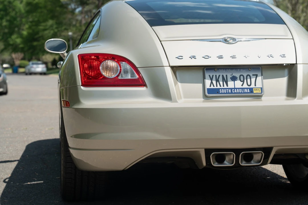 2006 Chrysler Crossfire - Image 27 of 31