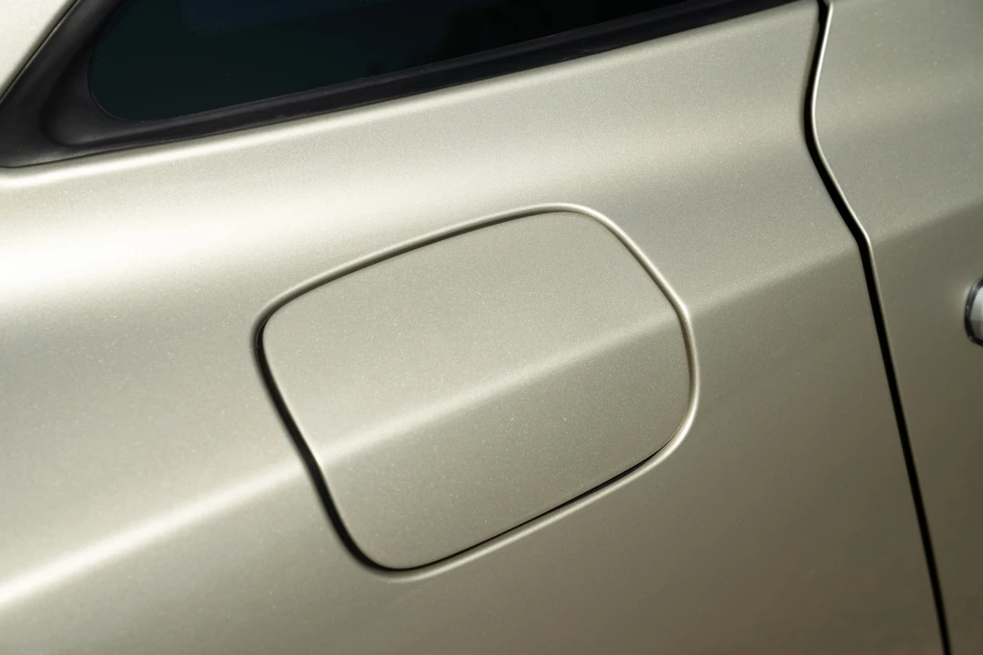 2006 Chrysler Crossfire - Image 24 of 31