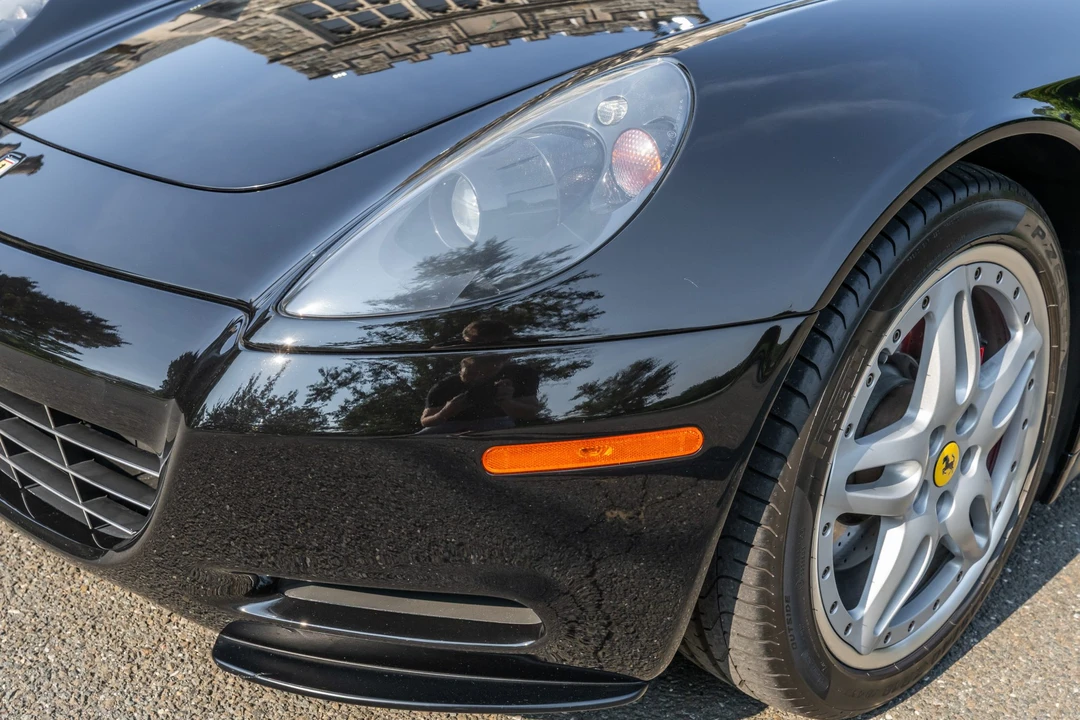 2006 Ferrari 612 - Image 17 of 31