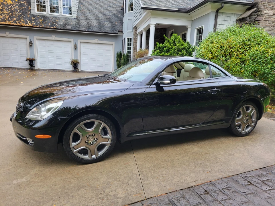2006 Lexus SC430 - Image 3 of 31