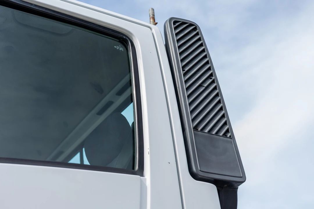 2006 Mercedes-Benz Unimog - Image 30 of 31