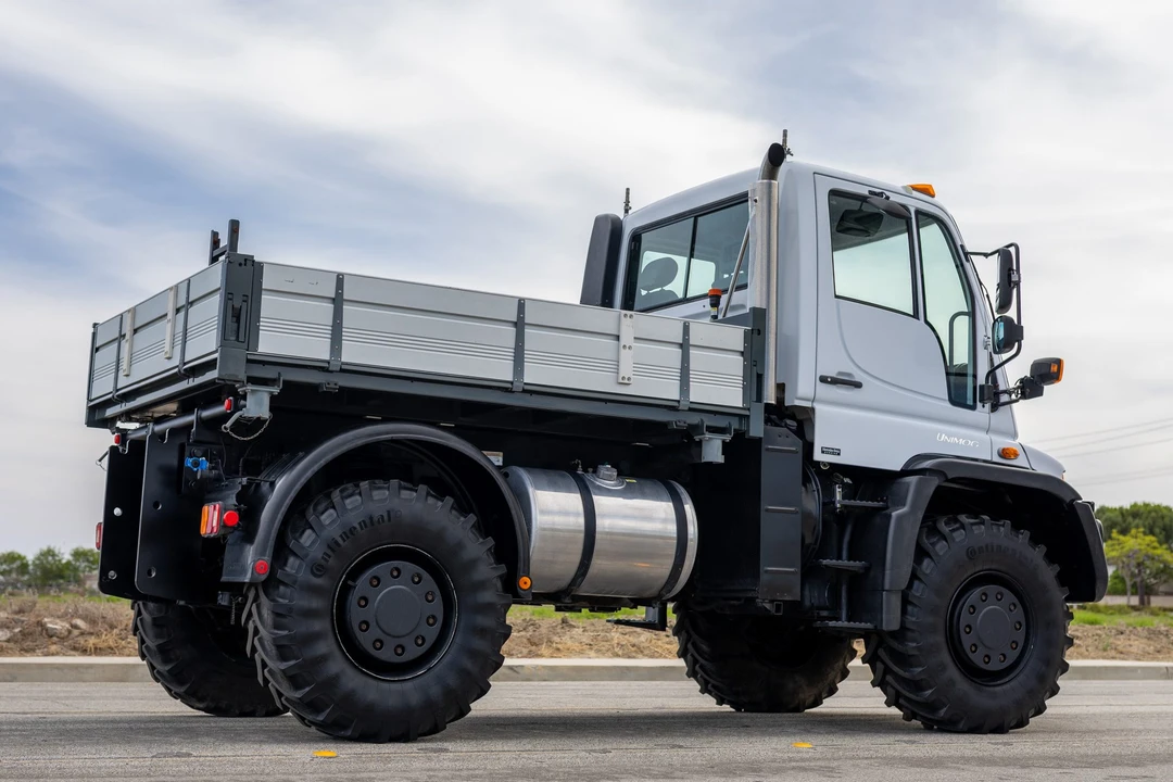 2006 Mercedes-Benz Unimog - Image 12 of 31