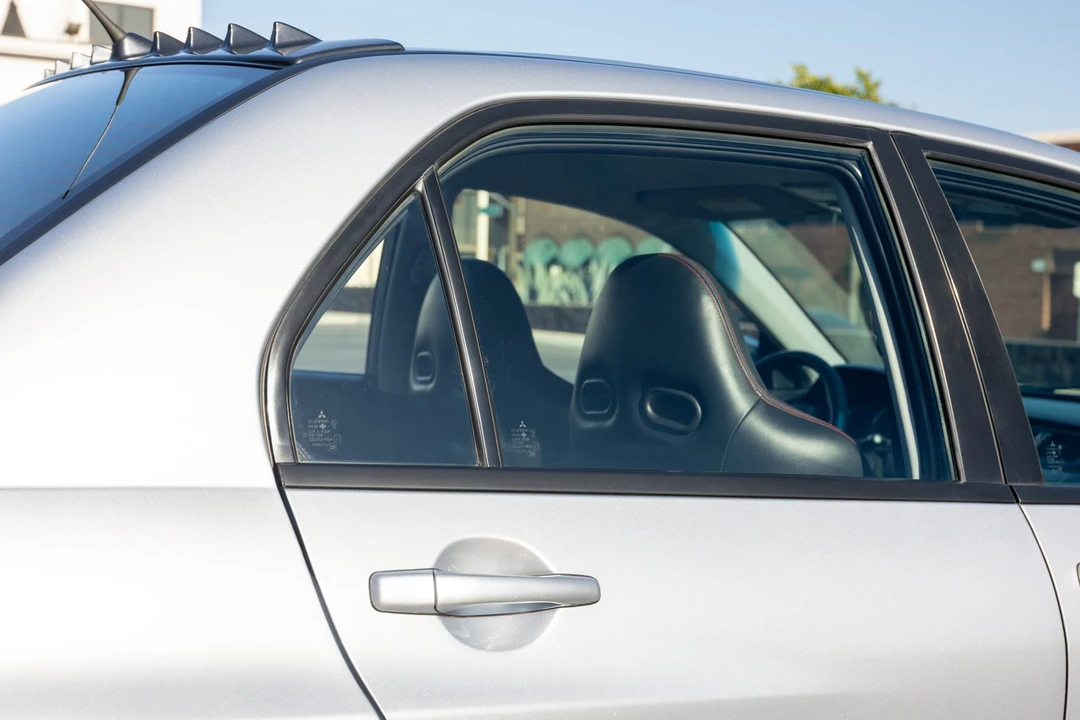 2006 Mitsubishi Lancer Evolution IX 8th Gen - Image 23 of 31