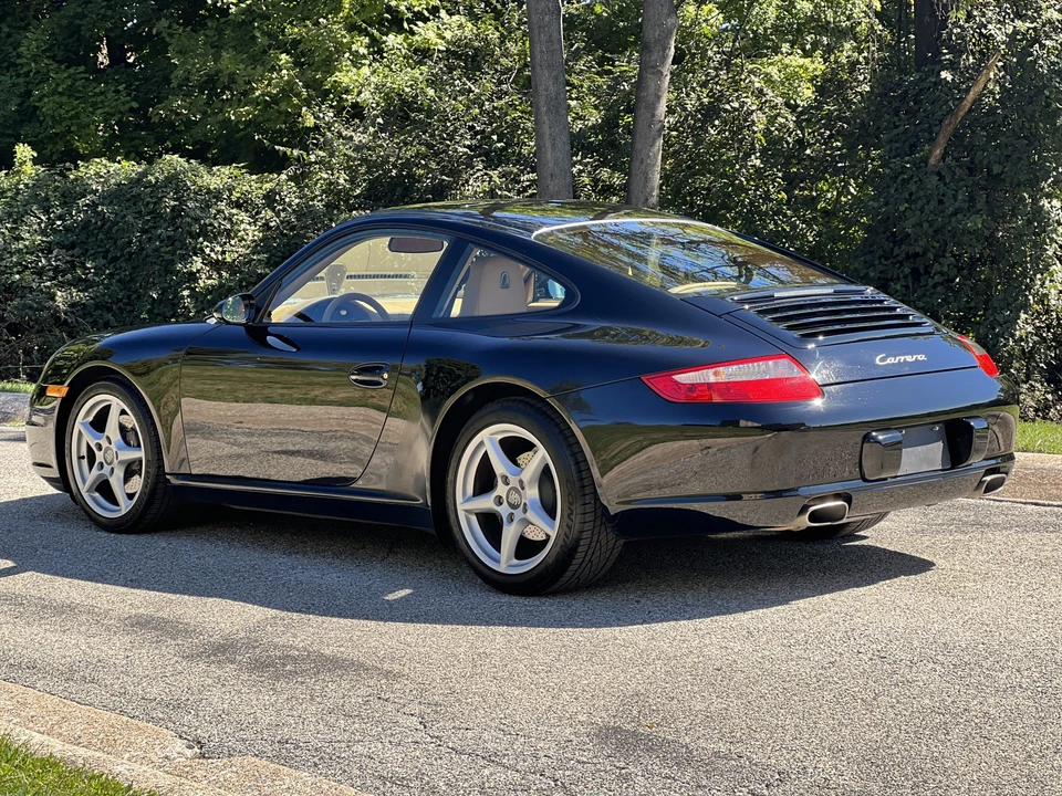 2006 Porsche 997 Carrera - Image 11 of 31