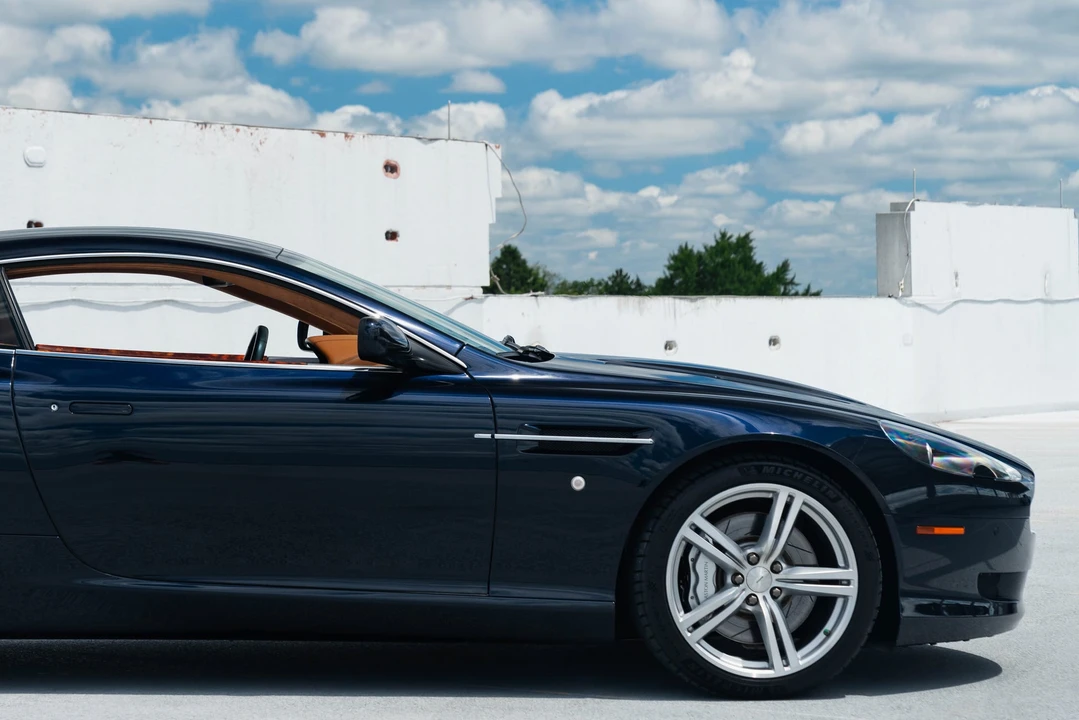 2007 Aston Martin DB9 - Image 19 of 31