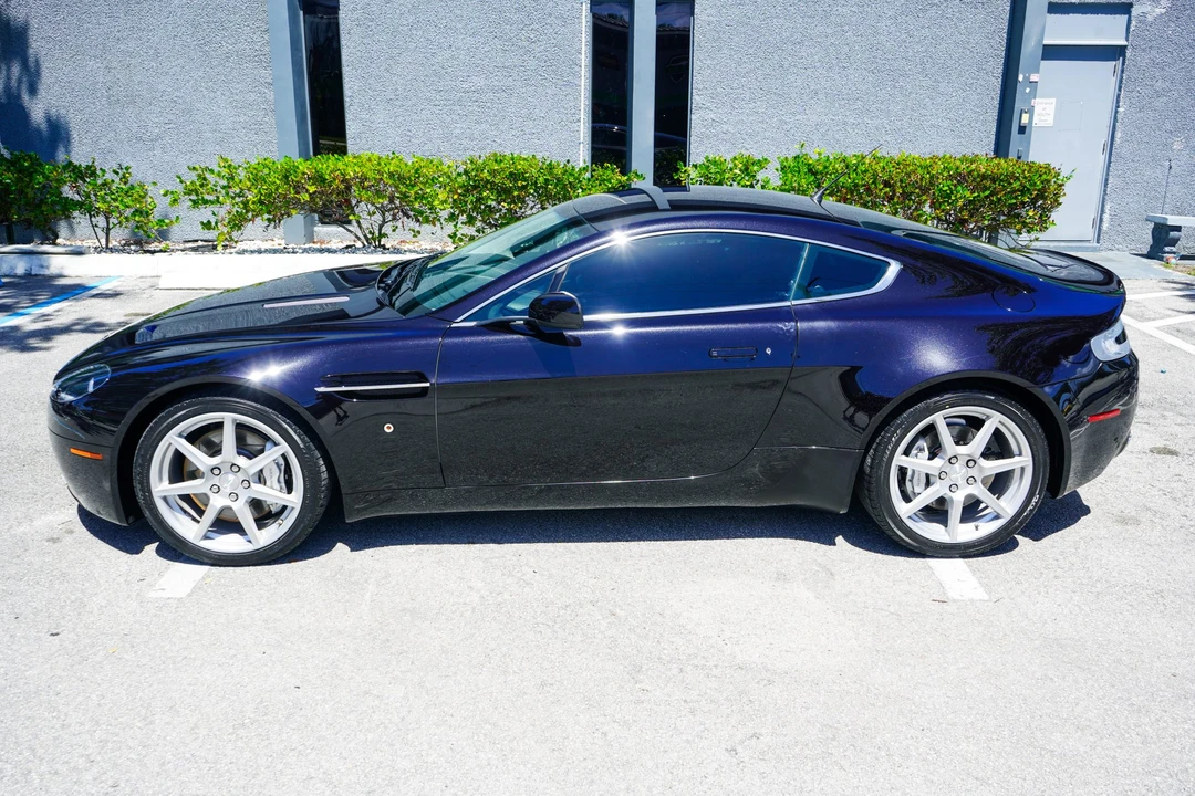 2007 Aston Martin V8 Vantage (2006-2017) - Image 9 of 31