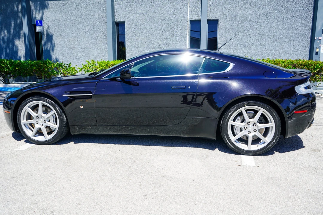 2007 Aston Martin V8 Vantage (2006-2017) - Image 11 of 31