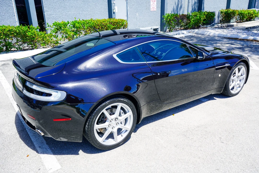2007 Aston Martin V8 Vantage (2006-2017) - Image 29 of 31