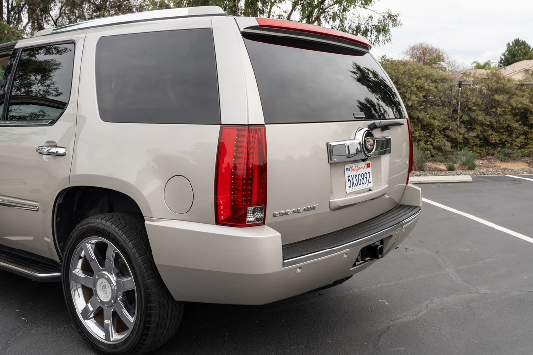 2007 Cadillac Escalade & EXT 3rd Gen - Image 23 of 31