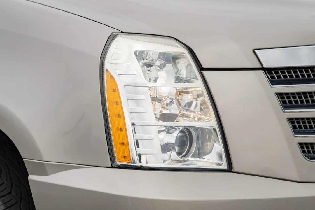2007 Cadillac Escalade & EXT 3rd Gen - Image 13 of 31