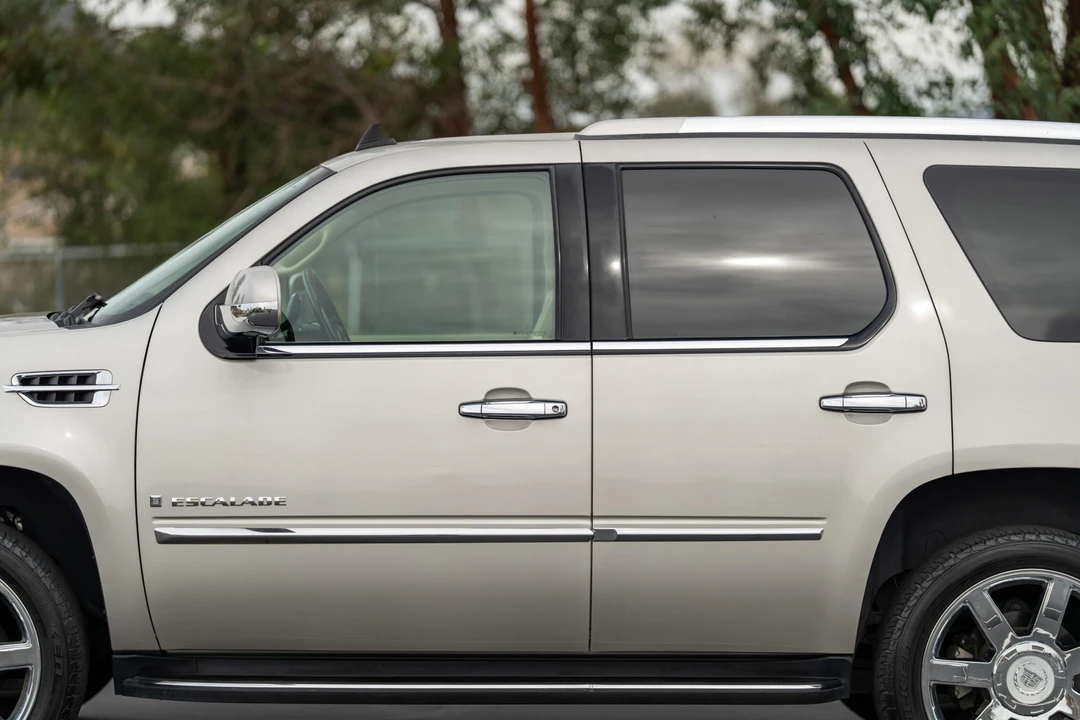 2007 Cadillac Escalade & EXT 3rd Gen - Image 22 of 31