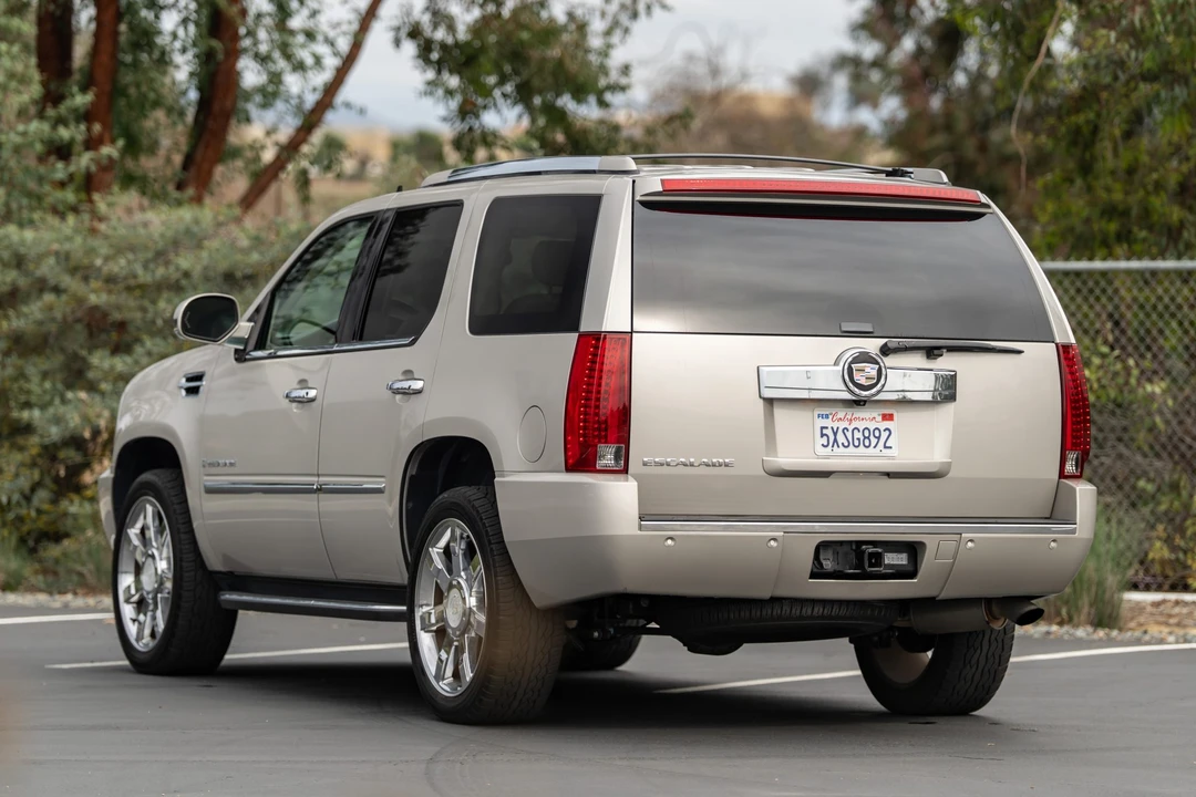 2007 Cadillac Escalade & EXT 3rd Gen - Image 10 of 31