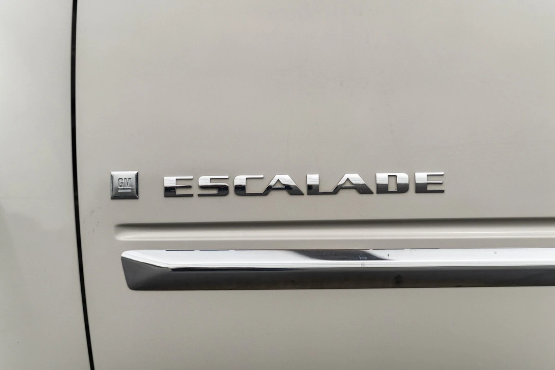 2007 Cadillac Escalade & EXT 3rd Gen - Image 21 of 31