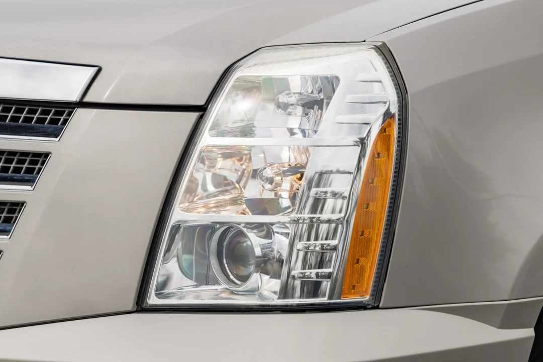 2007 Cadillac Escalade & EXT 3rd Gen - Image 17 of 31