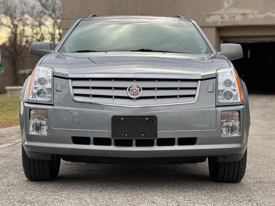 2007 Cadillac SRX - Image 2 of 31