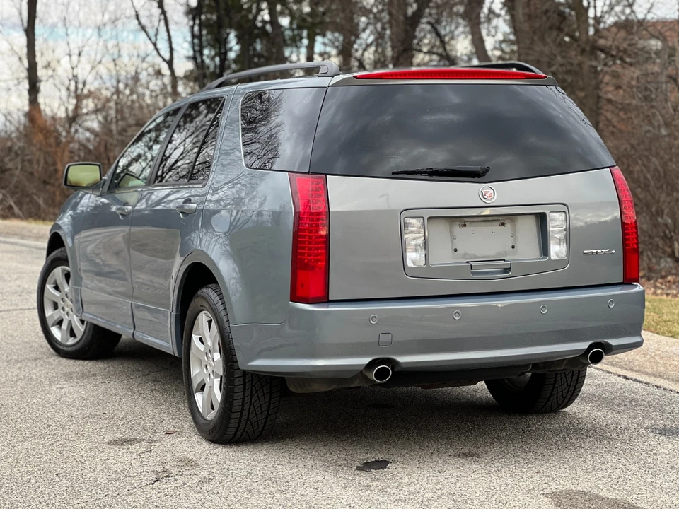 2007 Cadillac SRX - Image 19 of 31