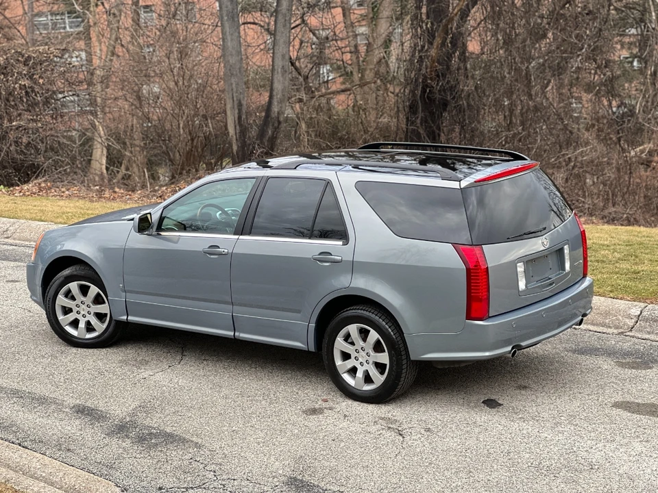 2007 Cadillac SRX - Image 16 of 31