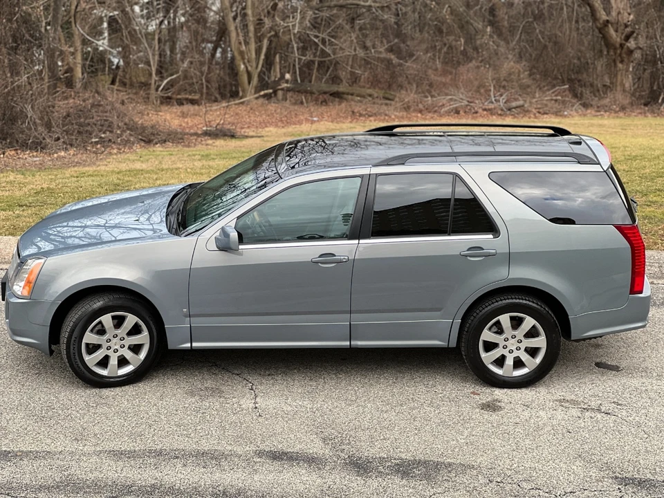 2007 Cadillac SRX - Image 14 of 31