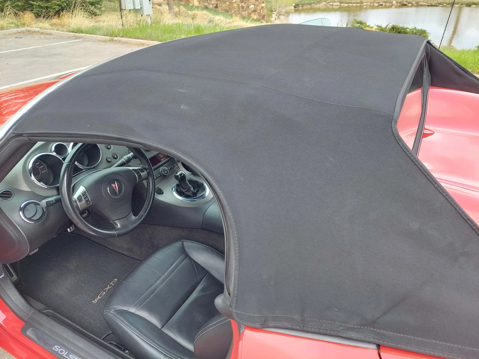 2007 Pontiac Solstice GXP - Image 14 of 31