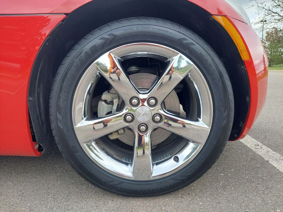 2007 Pontiac Solstice GXP - Image 19 of 31