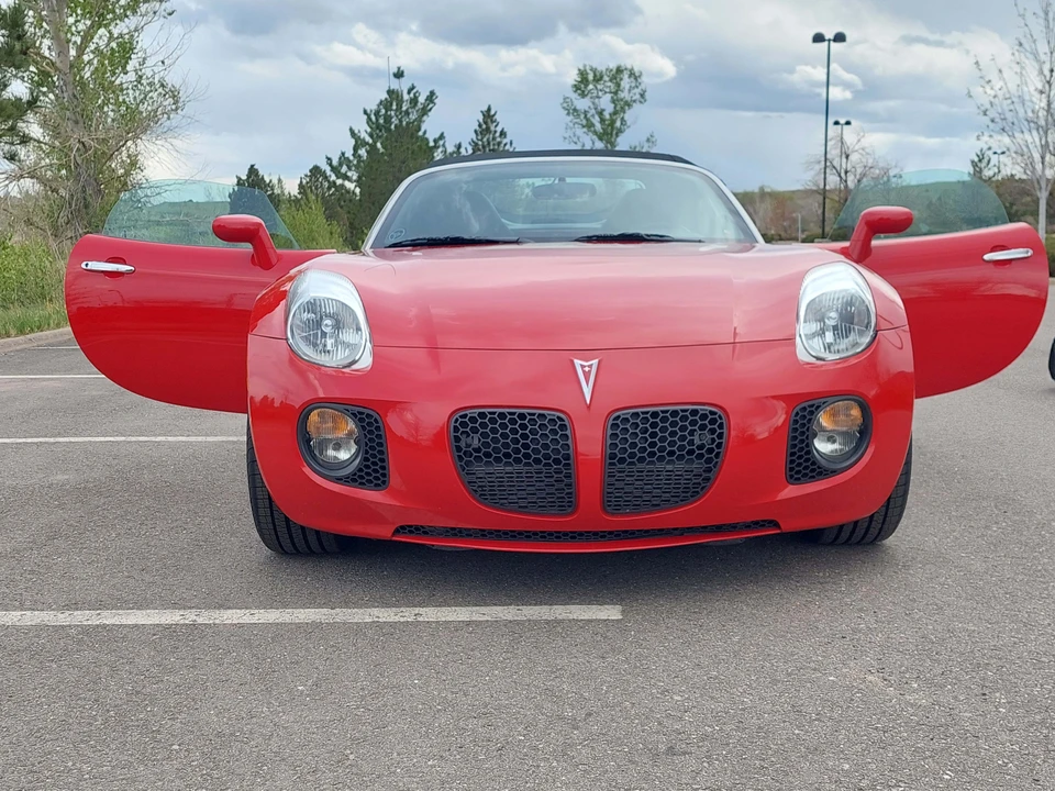 2007 Pontiac Solstice GXP - Image 9 of 31