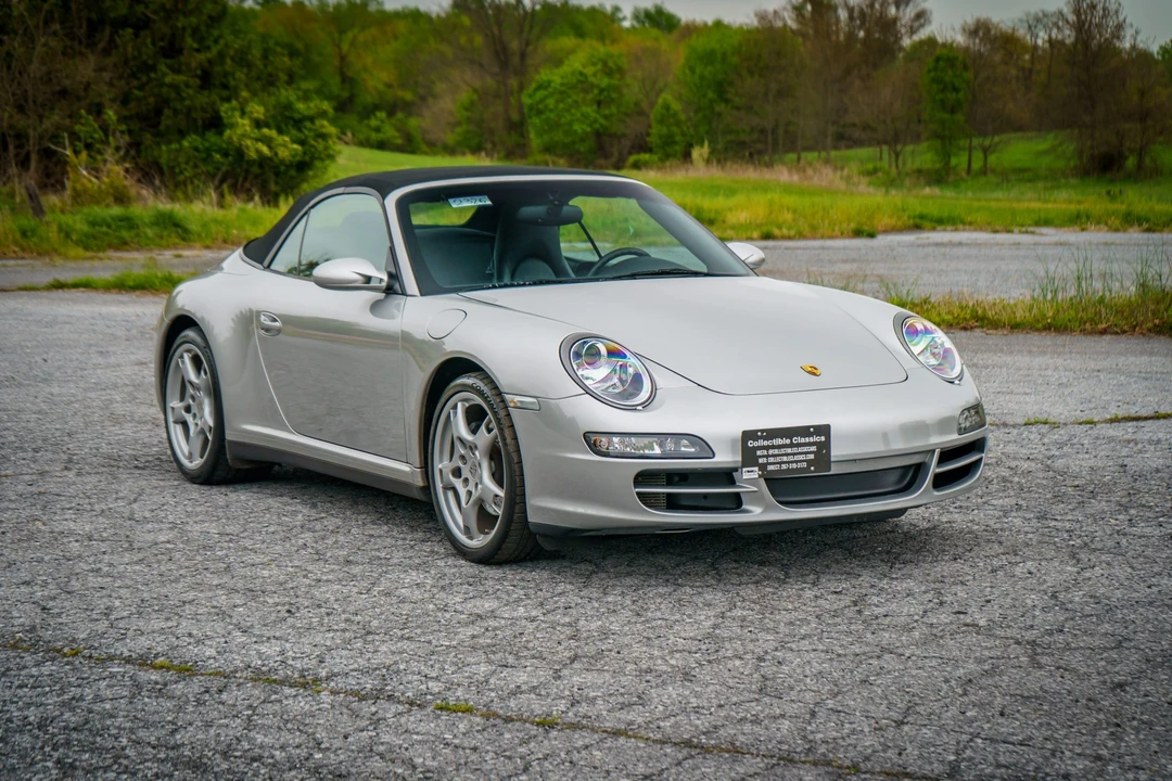 2007 Porsche 997 Carrera 4 - Image 16 of 31