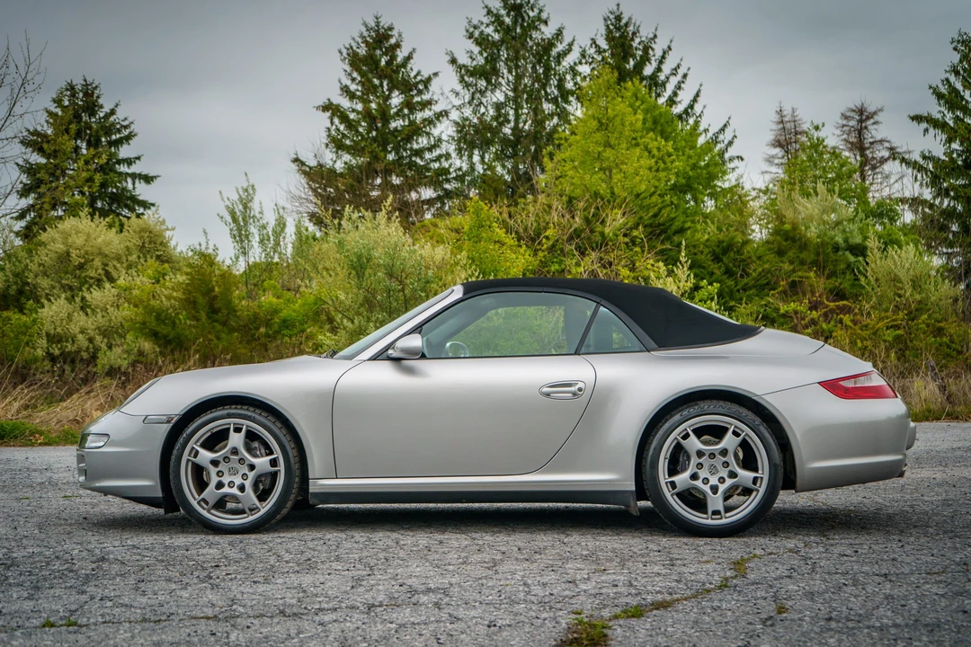 2007 Porsche 997 Carrera 4 - Image 4 of 31