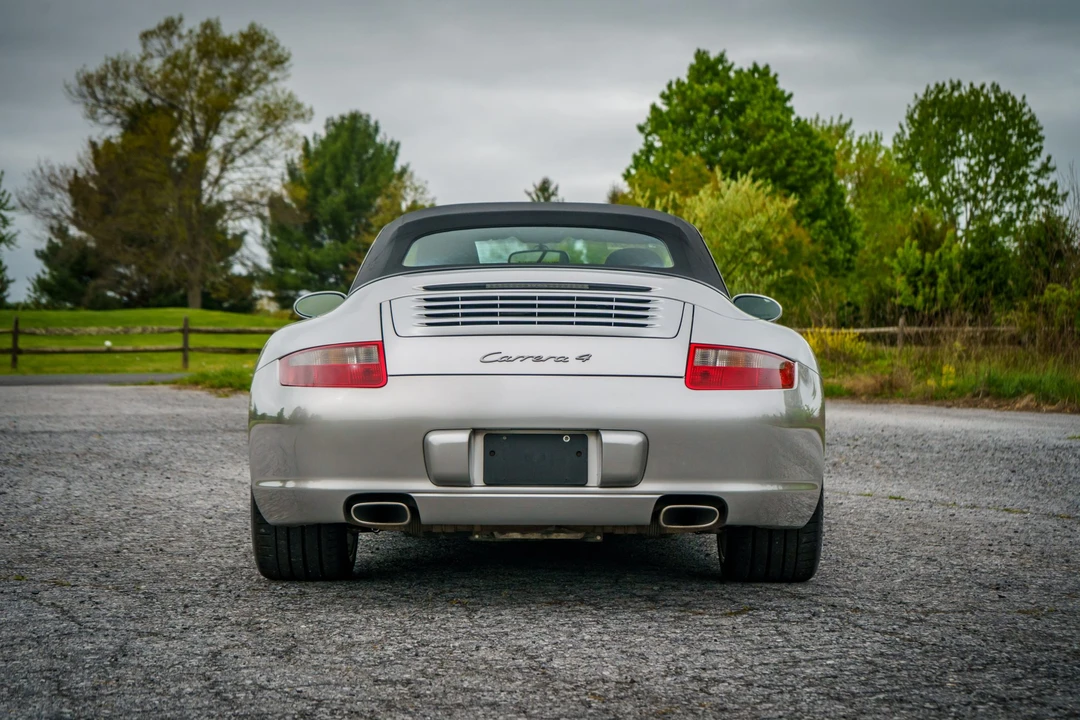 2007 Porsche 997 Carrera 4 - Image 9 of 31