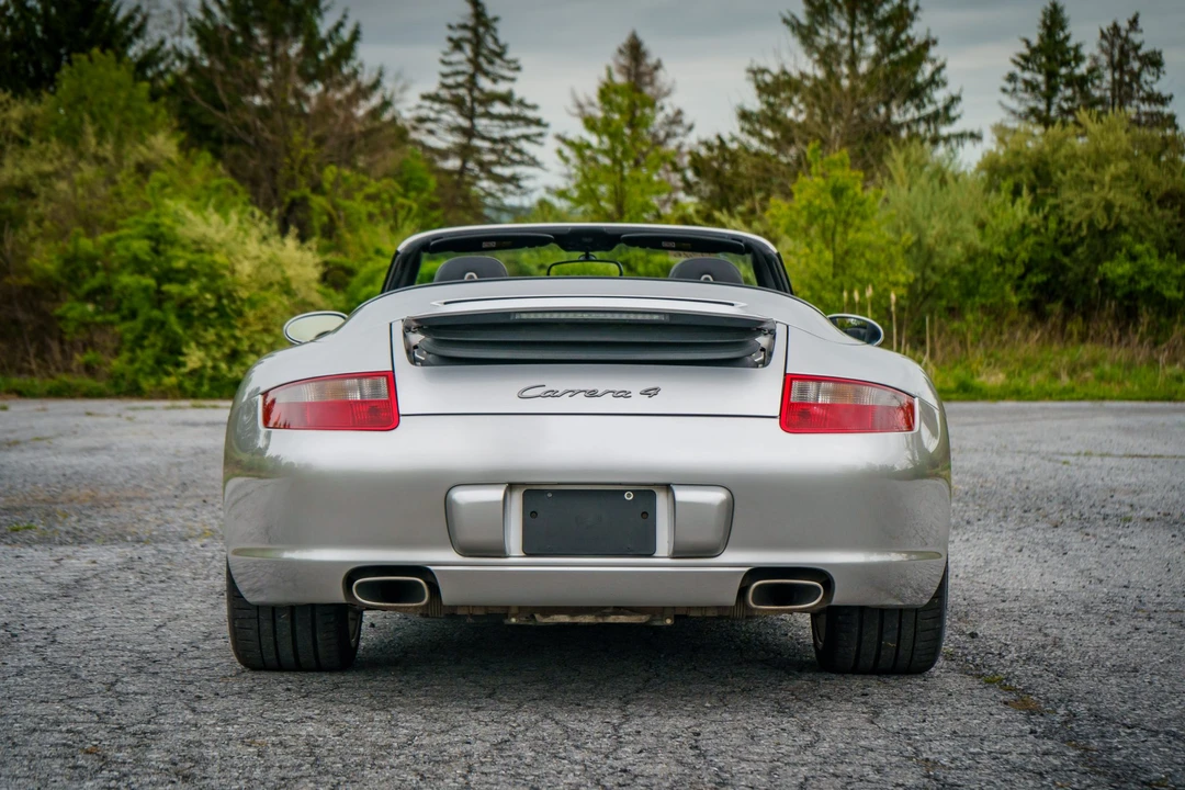 2007 Porsche 997 Carrera 4 - Image 28 of 31