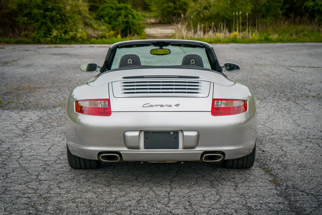 2007 Porsche 997 Carrera 4 - Image 30 of 31