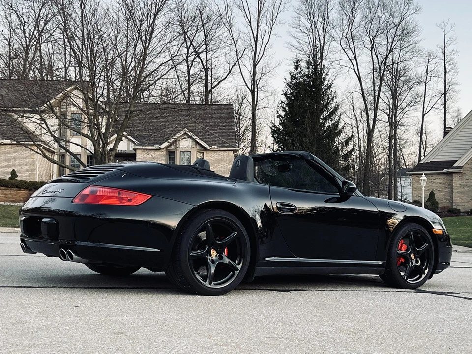 2007 Porsche 997 Carrera 4S - Image 25 of 31