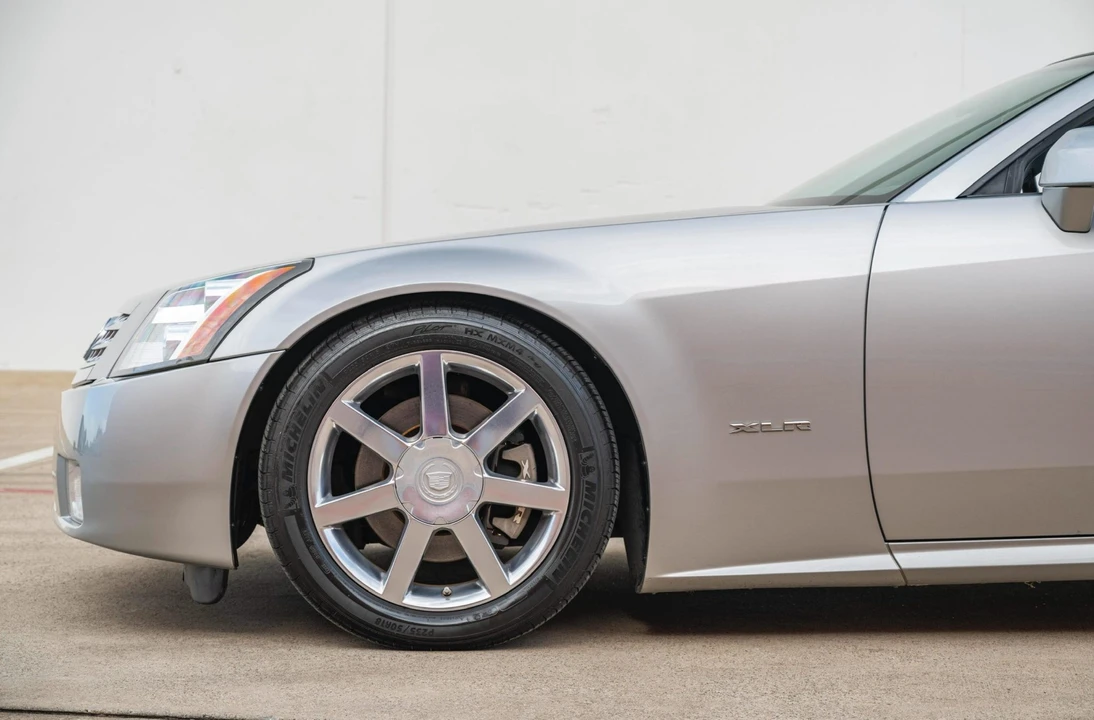 2008 Cadillac XLR - Image 29 of 31