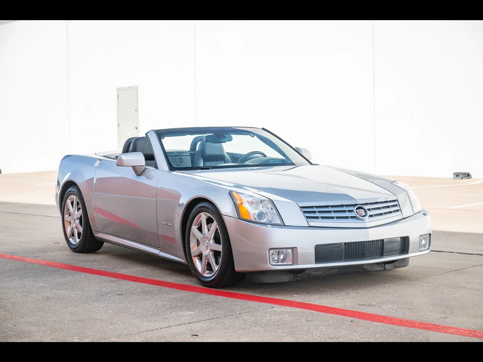 2008 Cadillac XLR - Image 18 of 31