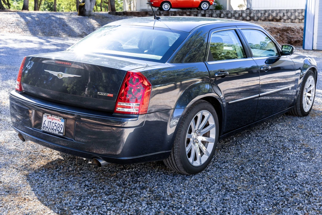 2008 Chrysler 300 (2005-2023) - Image 7 of 31