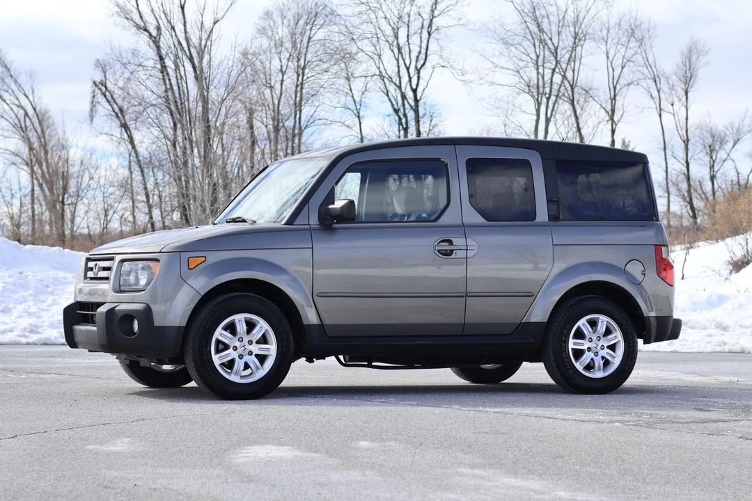 2008 Honda Element - Image 8 of 31