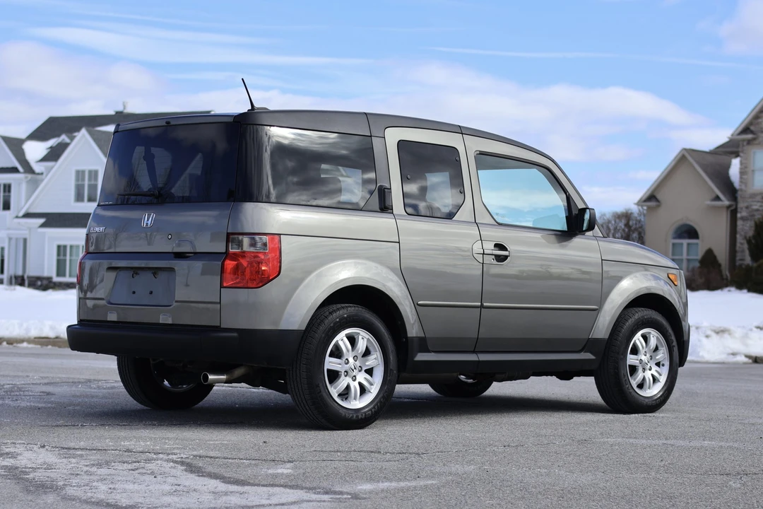 2008 Honda Element - Image 15 of 31