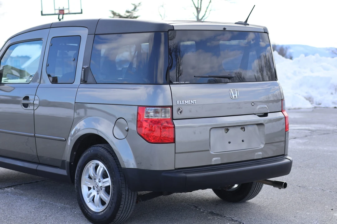 2008 Honda Element - Image 25 of 31