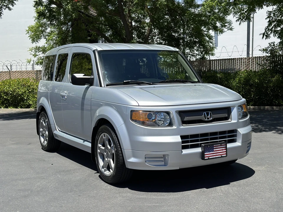 2008 Honda Element - Image 2 of 31