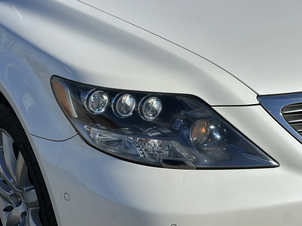 2008 Lexus LS 4th Gen - Image 23 of 31