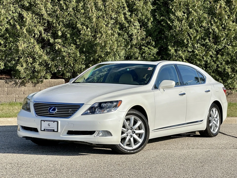 2008 Lexus LS 4th Gen - Image 4 of 31