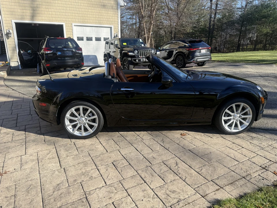 2008 Mazda NC MX-5 Miata - Image 8 of 31