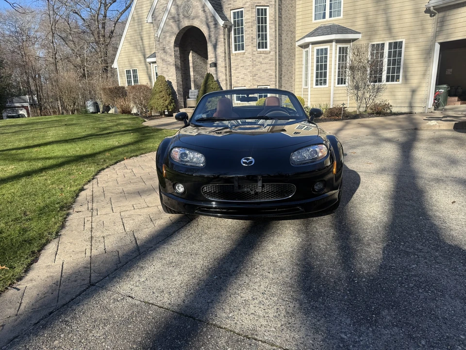 2008 Mazda NC MX-5 Miata - Image 2 of 31