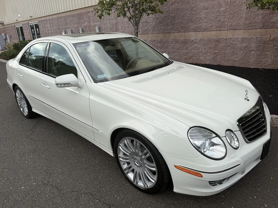 2008 Mercedes-Benz W211 E-Class - Image 8 of 31
