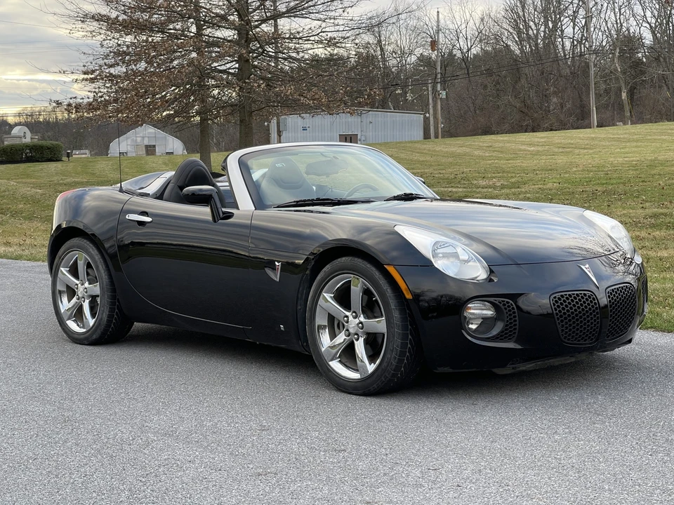 2008 Pontiac Solstice GXP - Image 10 of 31