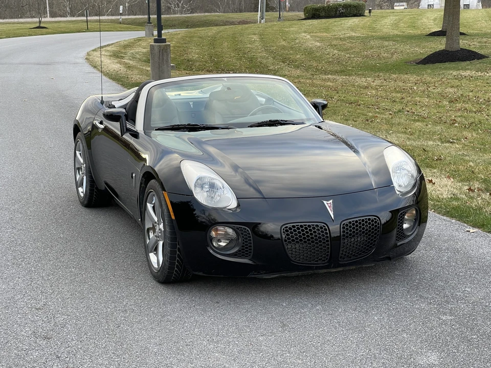 2008 Pontiac Solstice GXP - Image 9 of 31