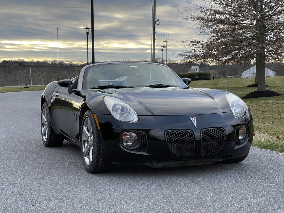 2008 Pontiac Solstice GXP - Image 8 of 31
