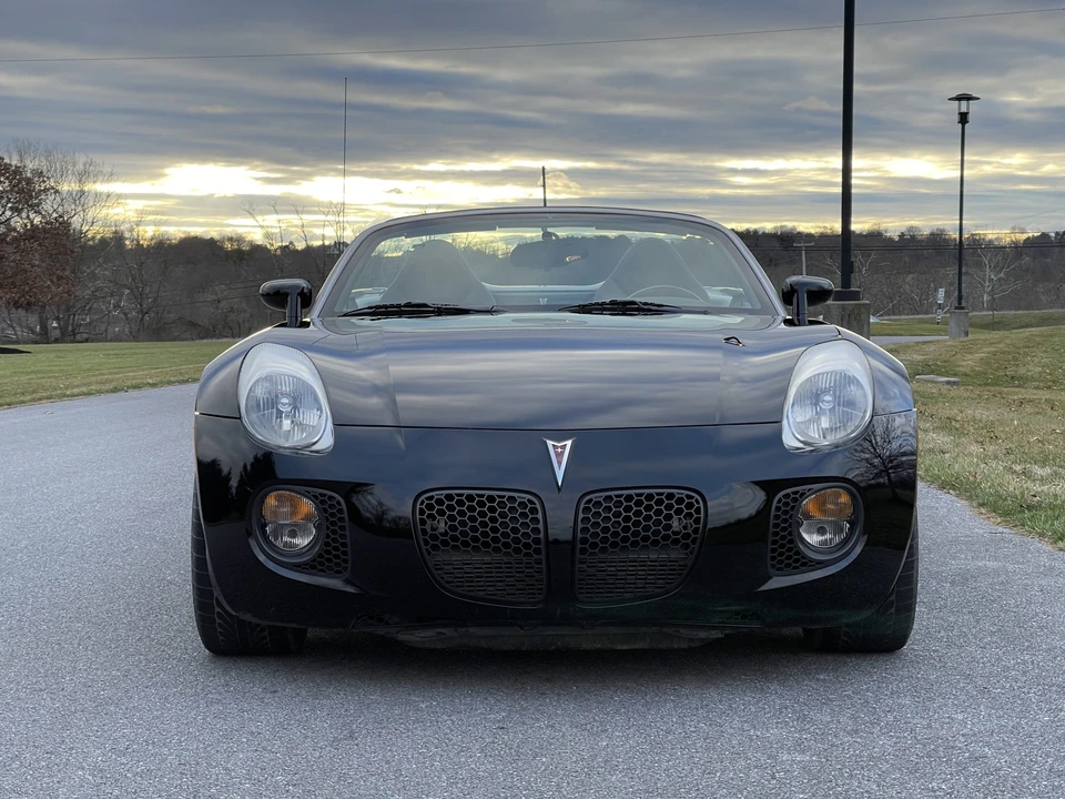 2008 Pontiac Solstice GXP - Image 6 of 31