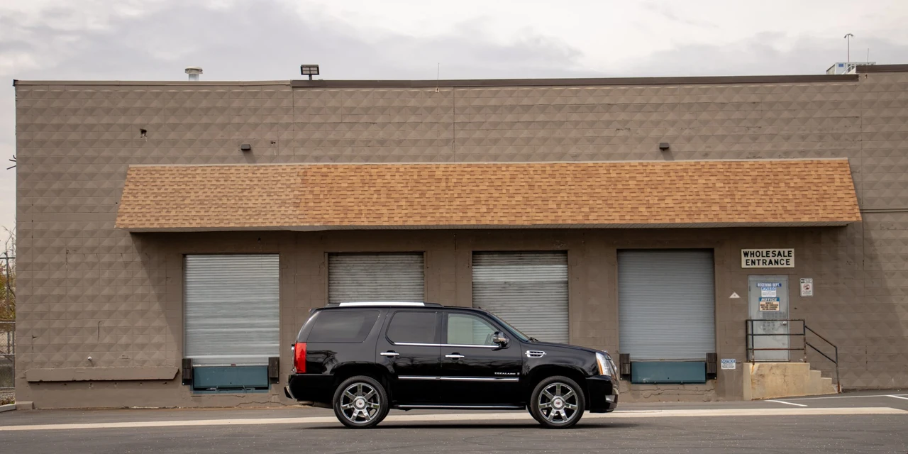 2009 Cadillac Escalade & EXT 3rd Gen - Image 14 of 31