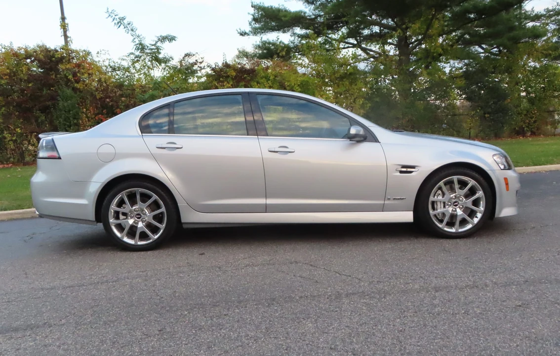 2009 Pontiac G8 - Image 13 of 31