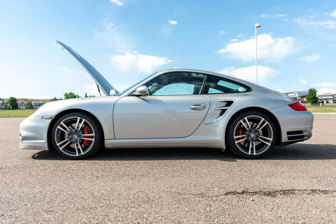 2009 Porsche 997 Turbo - Image 15 of 31